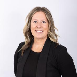 Kelsey Walters Headshot 